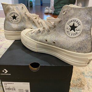 Converse Chuck Taylor All Star Lift Hi